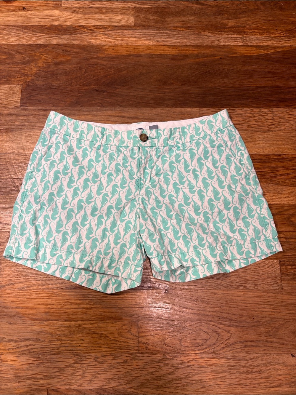OLD NAVY seahorse khaki style sorts